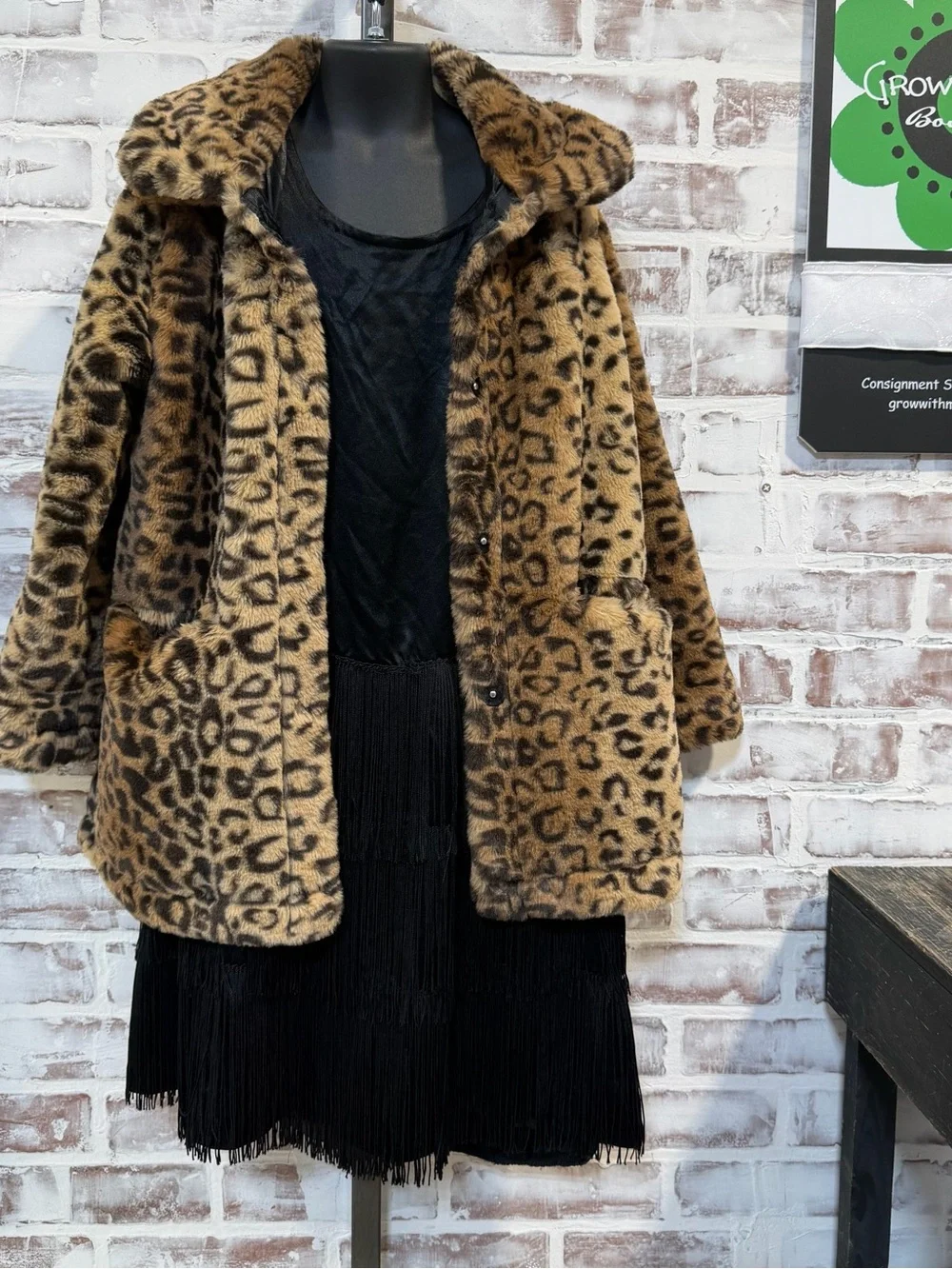 Urban Republic Brown Leopard Print Teddy Jacket youth 7/8